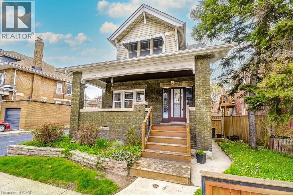 46 Sherman Avenue S, Hamilton, Ontario  L8M 2P4 - Photo 3 - 40824543