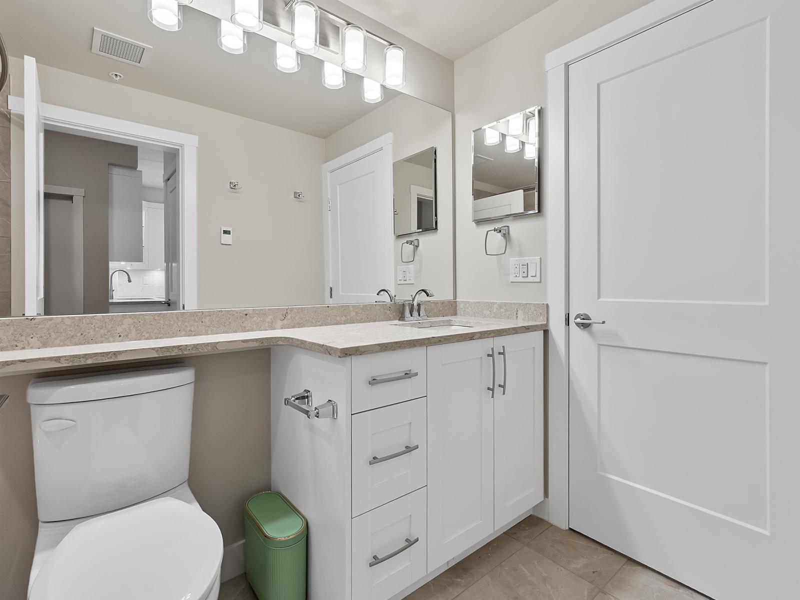 A414 8233 208b Street Street, Langley, British Columbia  V2Y 4M7 - Photo 7 - R3104112