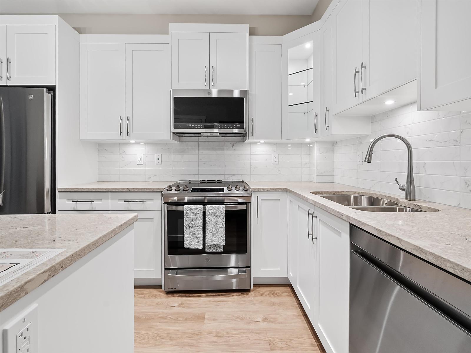 A414 8233 208b Street Street, Langley, British Columbia  V2Y 4M7 - Photo 17 - R3104112