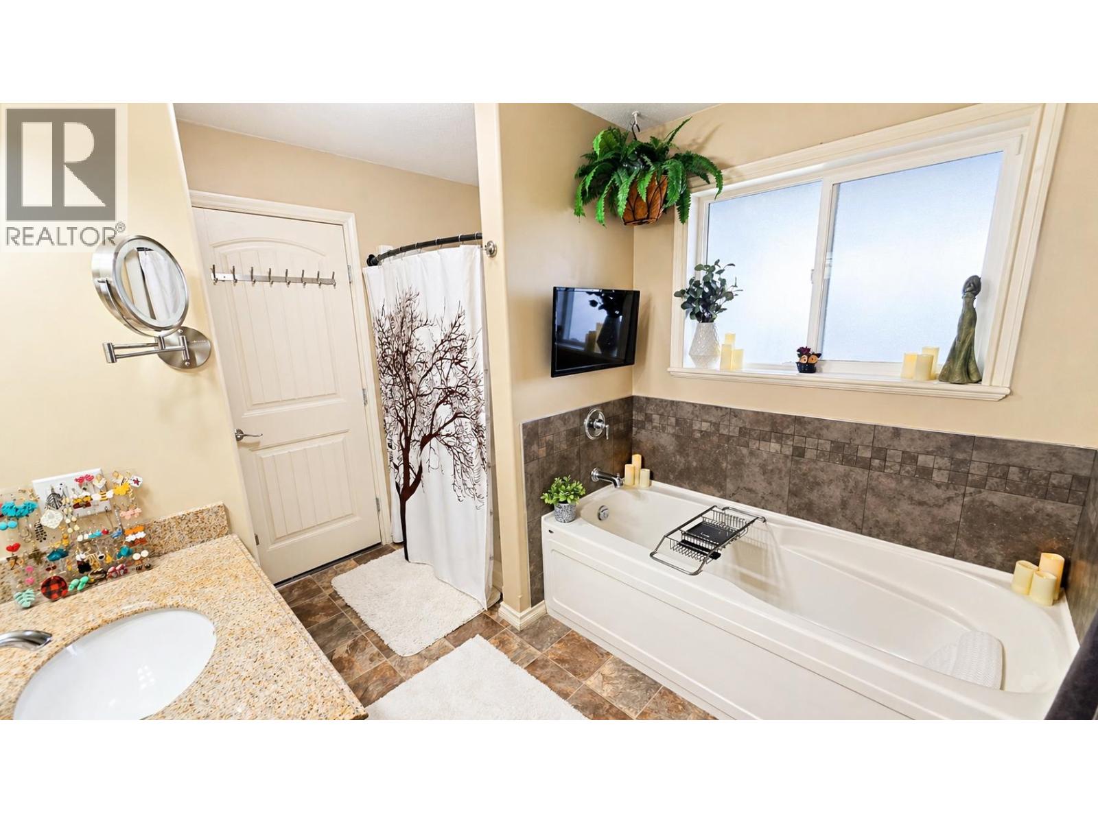 3280 Viewmont Court, Houston, British Columbia  V0J 1Z2 - Photo 26 - R3117272