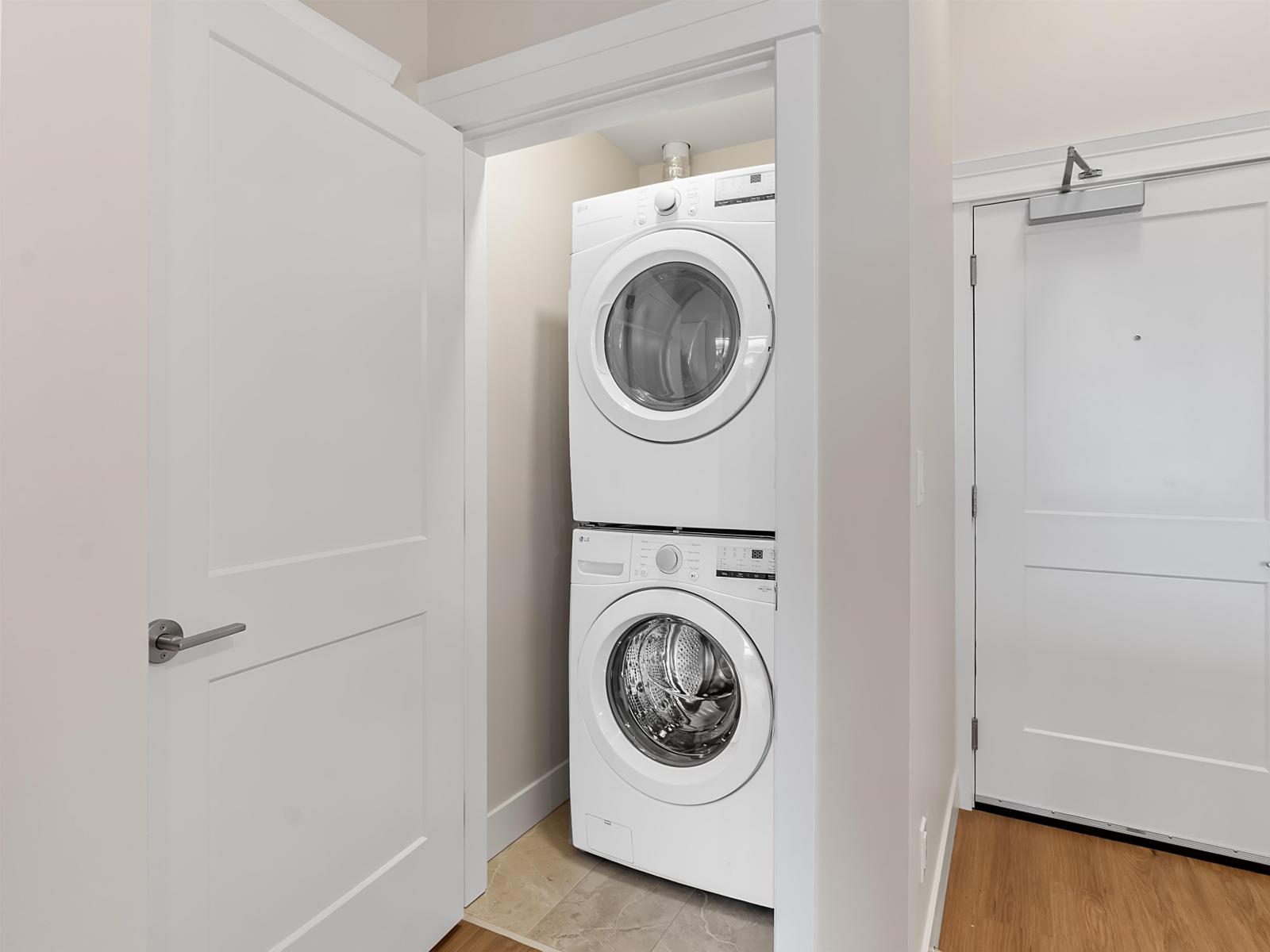 403 20926 83 Avenue Avenue, Langley, British Columbia  V2Y 3Y9 - Photo 2 - R3089327