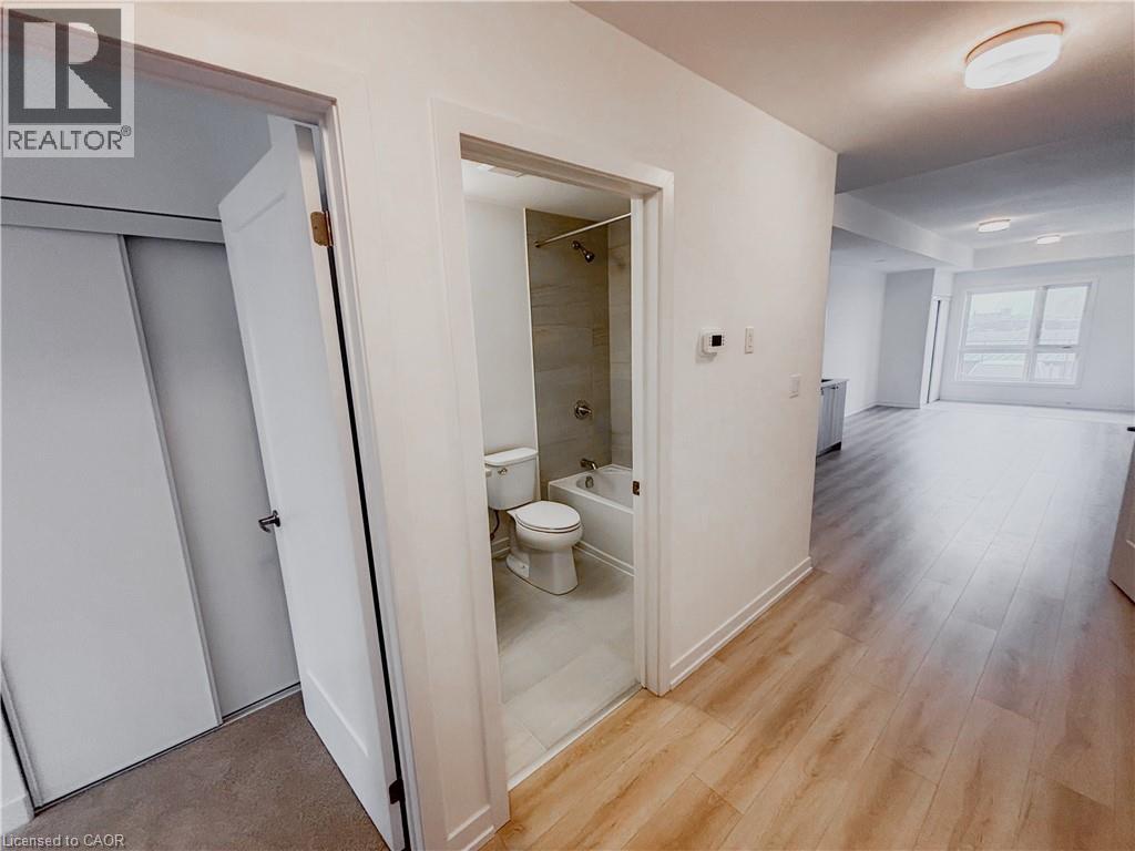 25 Palace Street Unit# P31, Kitchener, Ontario  N2E 0L2 - Photo 16 - 40824878