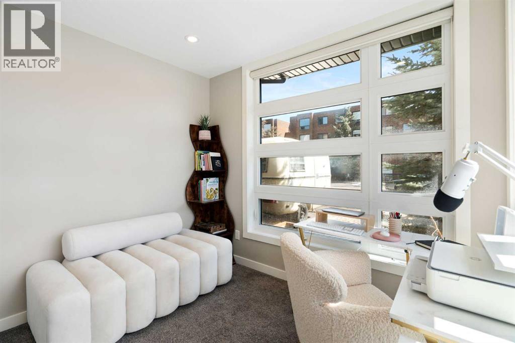 1702 19 Avenue SW, Calgary, Alberta  T2T 6W6 - Photo 12 - A2299624