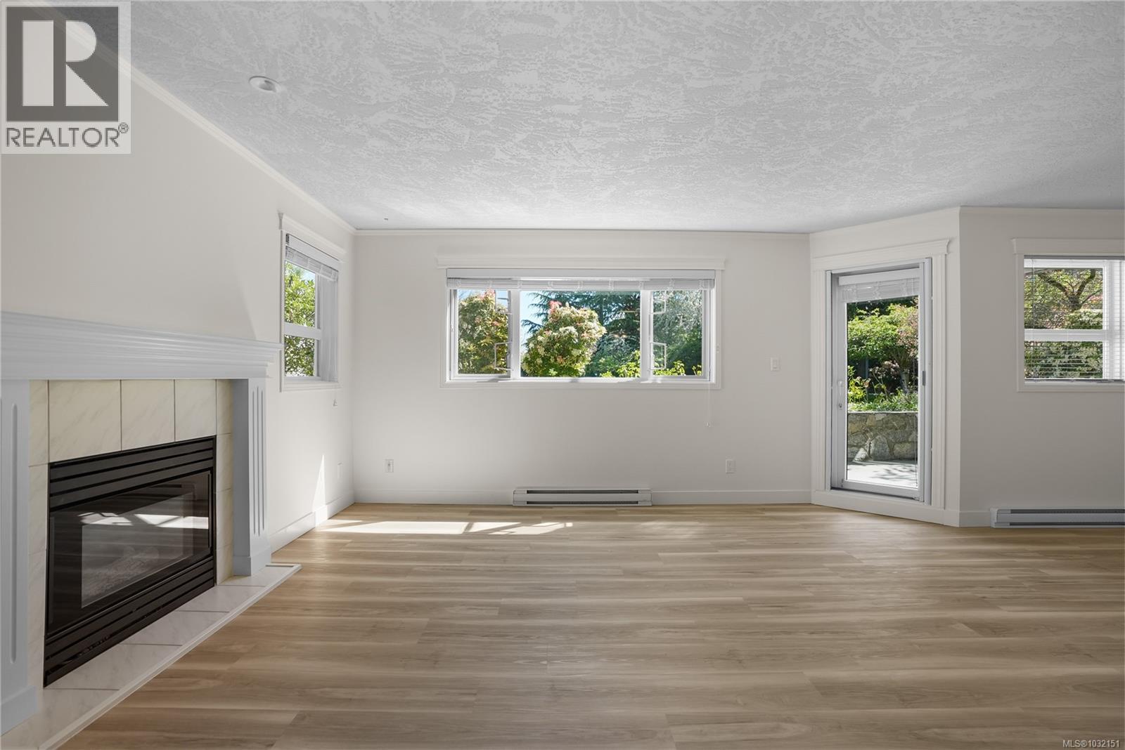 103 951 Topaz Ave, Victoria, British Columbia  V8T 2M2 - Photo 6 - 1032151