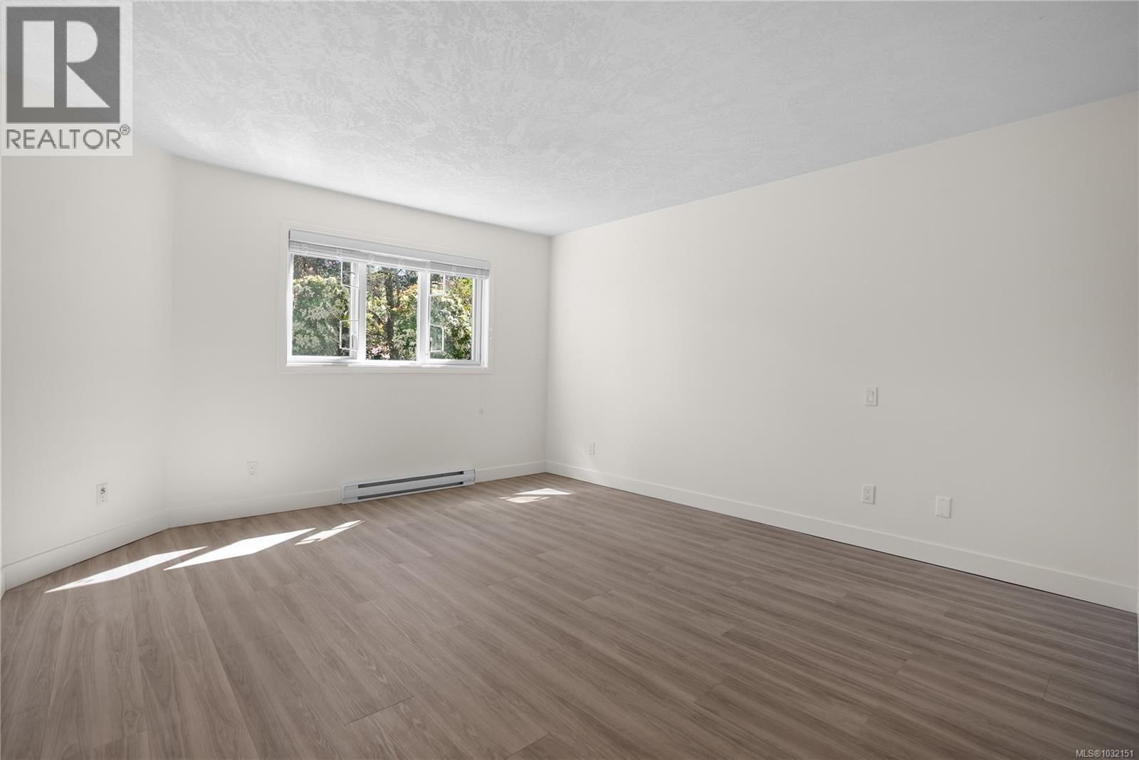 103 951 Topaz Ave, Victoria, British Columbia  V8T 2M2 - Photo 18 - 1032151