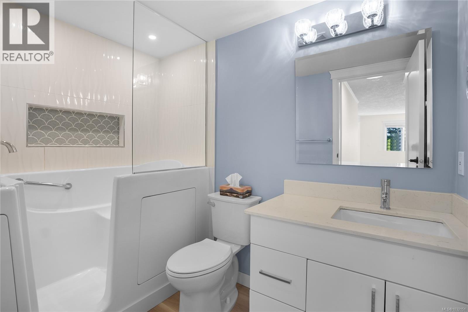 103 951 Topaz Ave, Victoria, British Columbia  V8T 2M2 - Photo 12 - 1032151