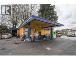 916 EIGHTH STREET, New Westminster, British Columbia