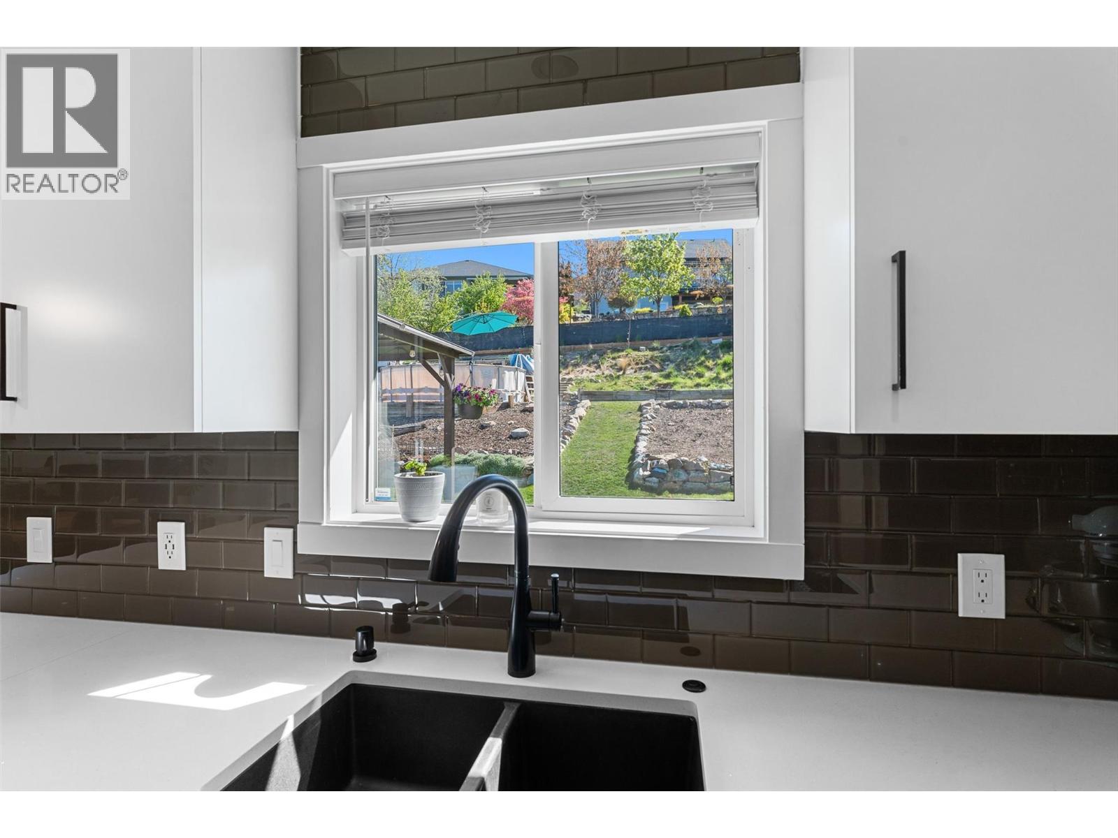 10453 Sherman Drive, Lake Country, British Columbia  V4V 2N2 - Photo 19 - 10385290