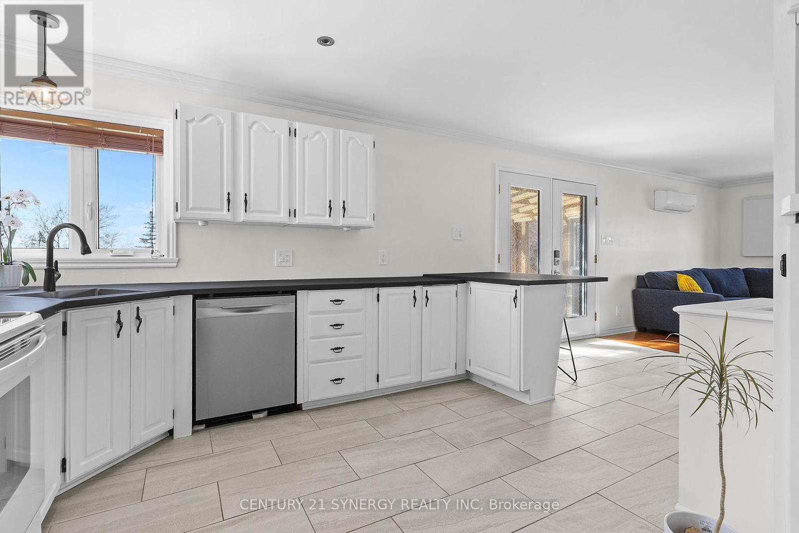 91 Levac Road, Champlain, Ontario  K0B 1J0 - Photo 14 - X13060228