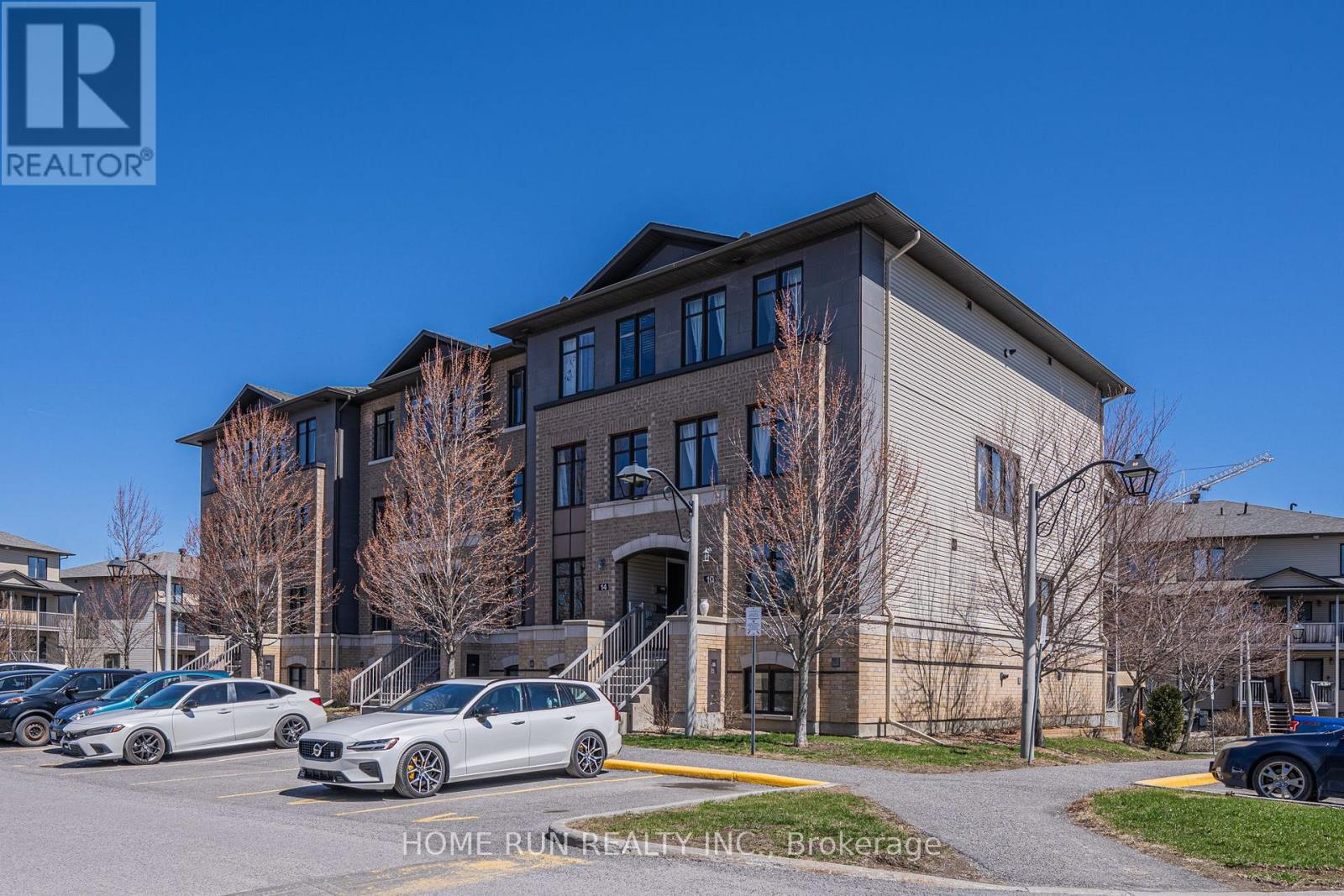 20 - 12 ARGENT PRIVATE, Ottawa, Ontario