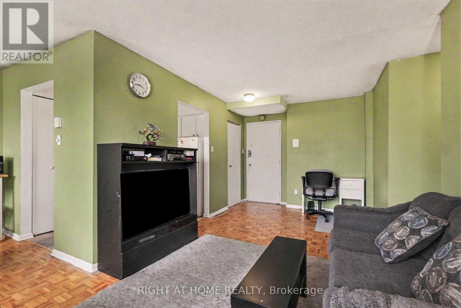 305b - 2044 Arrowsmith Drive, Ottawa, Ontario  K1J 7V8 - Photo 7 - X13060298