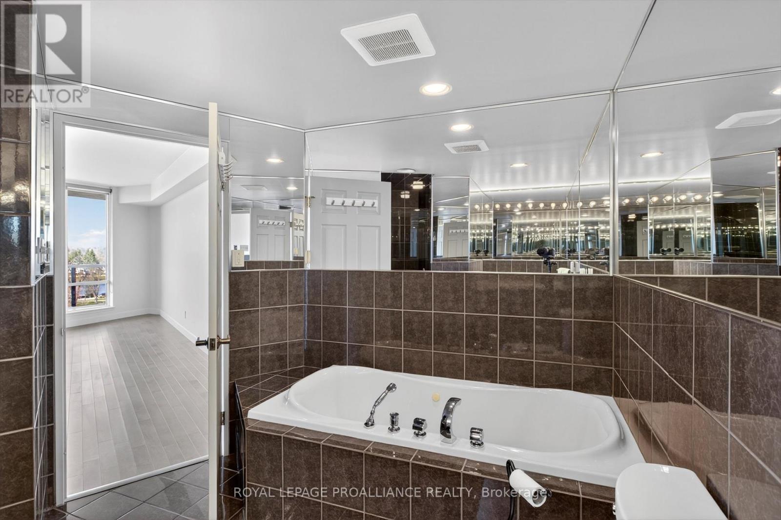 502 - 2 George Street N, Peterborough, Ontario  K9J 8K8 - Photo 14 - X13059756