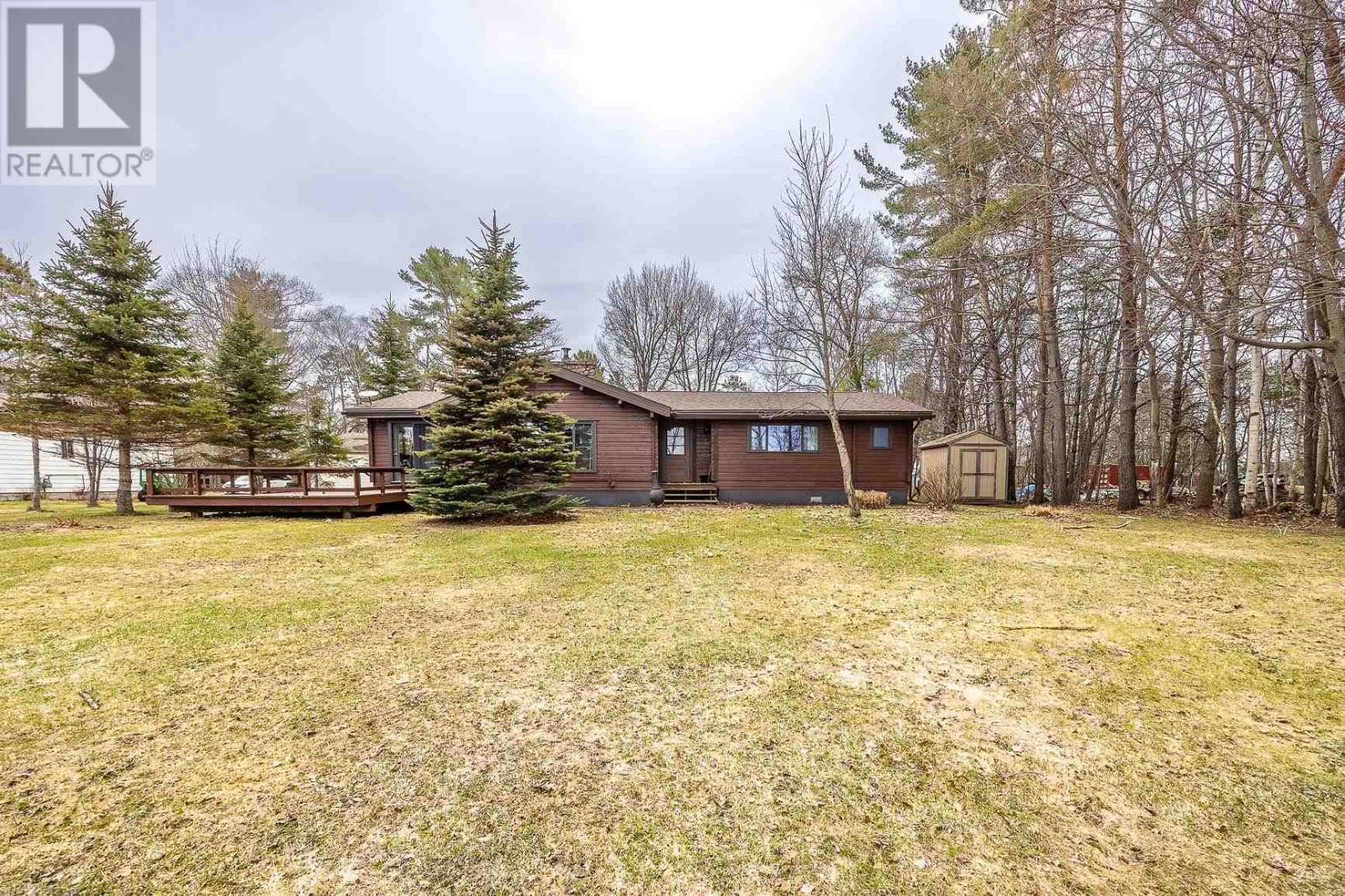 144 Pointe Louise Dr, Sault Ste Marie, Ontario  P6A 5K6 - Photo 10 - SM260791