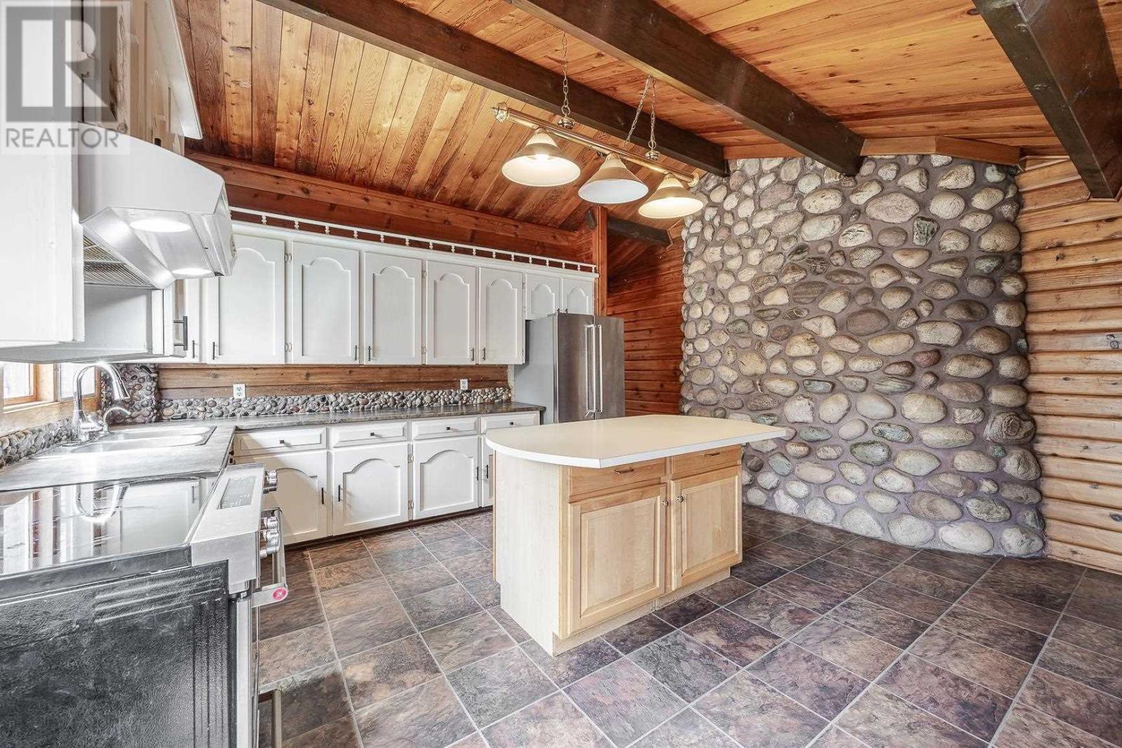 144 Pointe Louise Dr, Sault Ste Marie, Ontario  P6A 5K6 - Photo 18 - SM260791