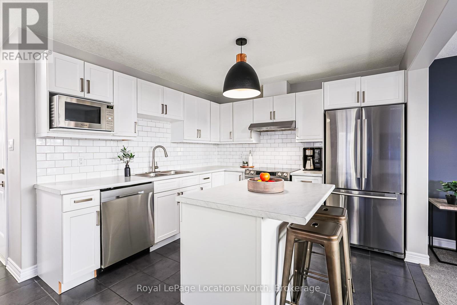 10 Foley Crescent, Collingwood, Ontario  L9Y 3B7 - Photo 5 - S13060282