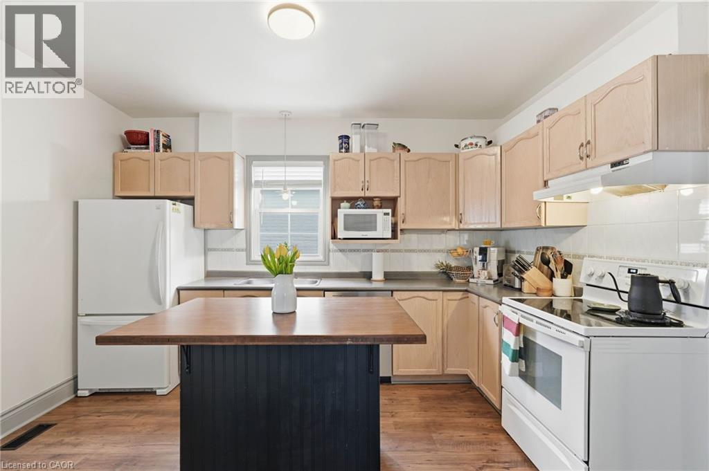 13 Gordon Street, Brantford, Ontario  N3S 2M7 - Photo 15 - 40825397