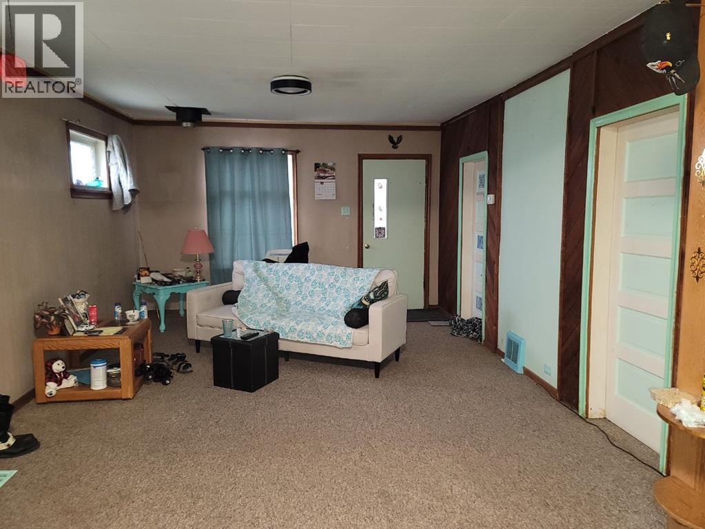 4920 45 Avenue, Spirit River, Alberta  T0H 0E8 - Photo 3 - A2286991
