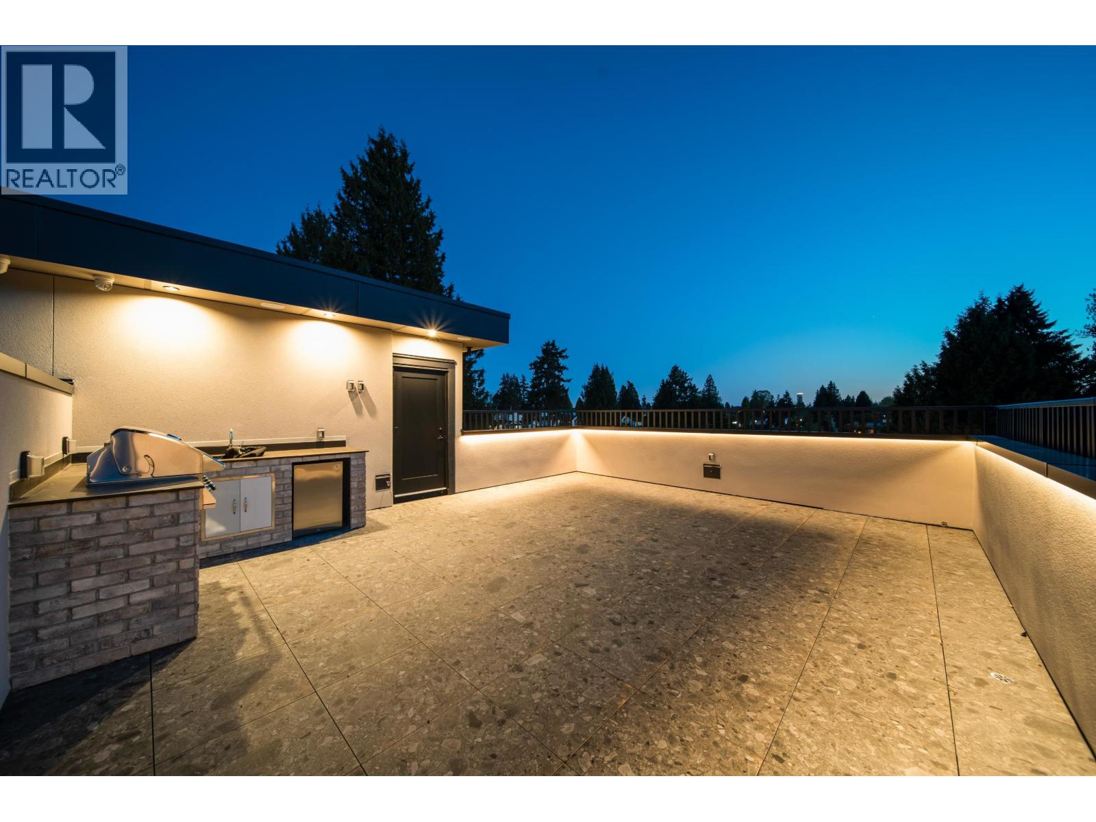 1 8408 17th Avenue, Burnaby, British Columbia  V3N 1N2 - Photo 28 - R3117297