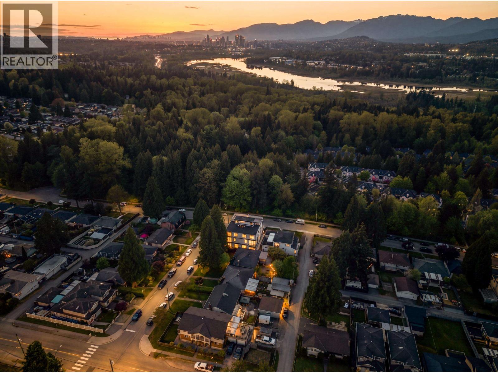 1 8408 17th Avenue, Burnaby, British Columbia  V3N 1N2 - Photo 38 - R3117297