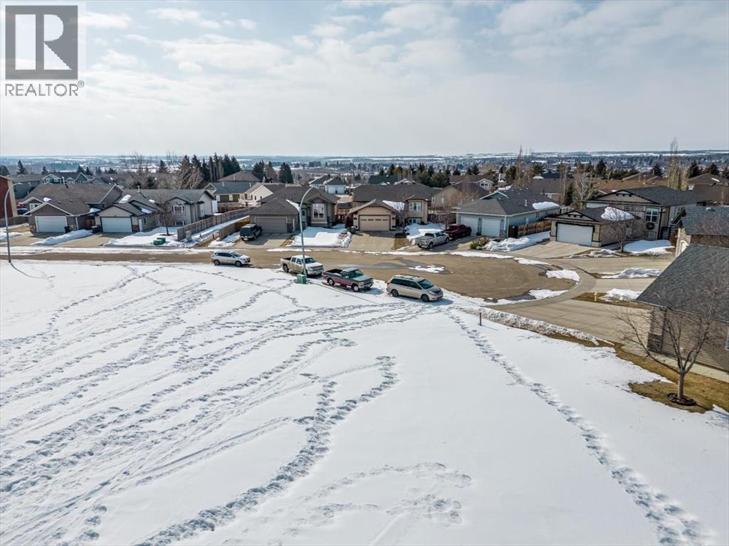 4025 40 Streetclose, Ponoka, Alberta  T4J 1A9 - Photo 3 - A2291863