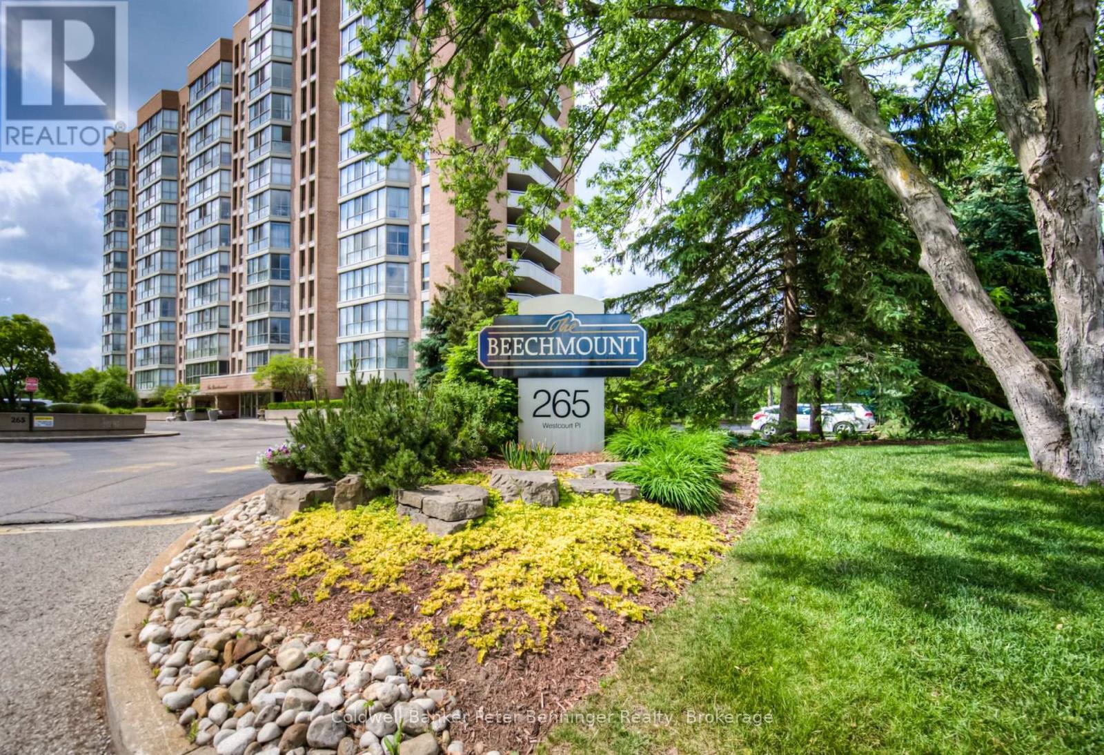 702 - 265 Westcourt Place, Waterloo, Ontario  N2L 6E4 - Photo 2 - X13060216