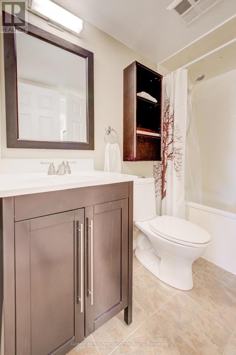 702 - 265 Westcourt Place, Waterloo, Ontario  N2L 6E4 - Photo 34 - X13060216