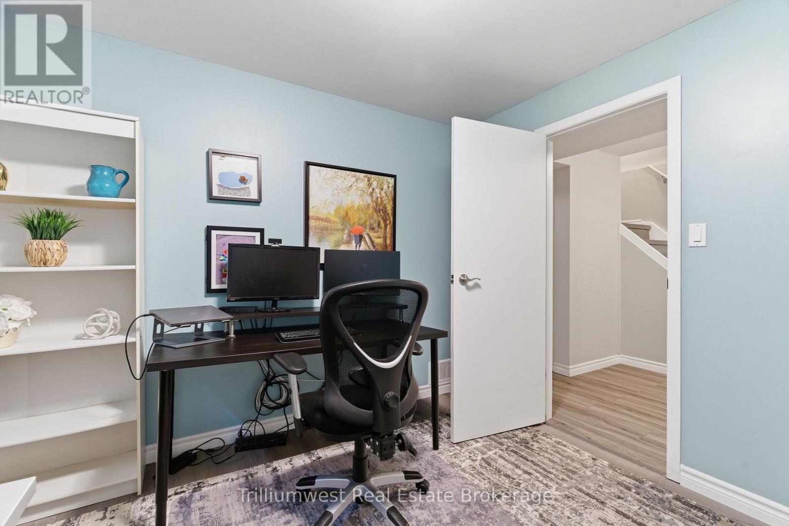 210 Old Country Place, Kitchener, Ontario  N2E 3A3 - Photo 28 - X13060248