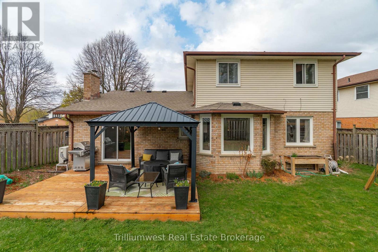 210 Old Country Place, Kitchener, Ontario  N2E 3A3 - Photo 40 - X13060248