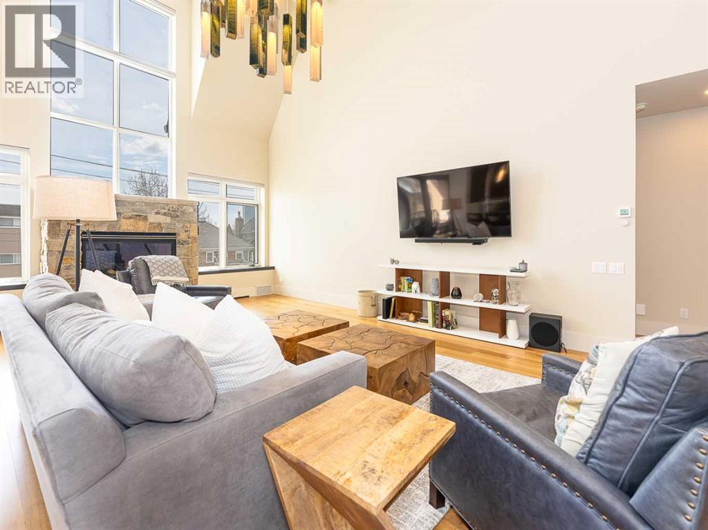 303, 1407 Kensington Close NW, Calgary, Alberta  T2N 3J9 - Photo 5 - A2291747