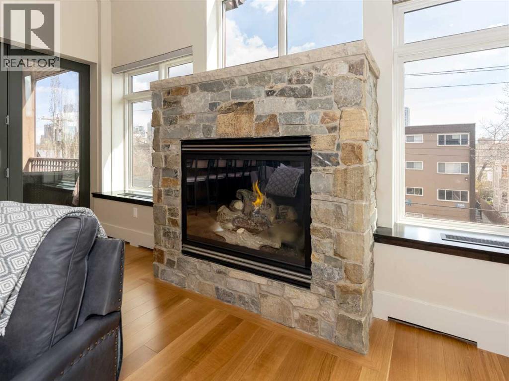 303, 1407 Kensington Close NW, Calgary, Alberta  T2N 3J9 - Photo 4 - A2291747