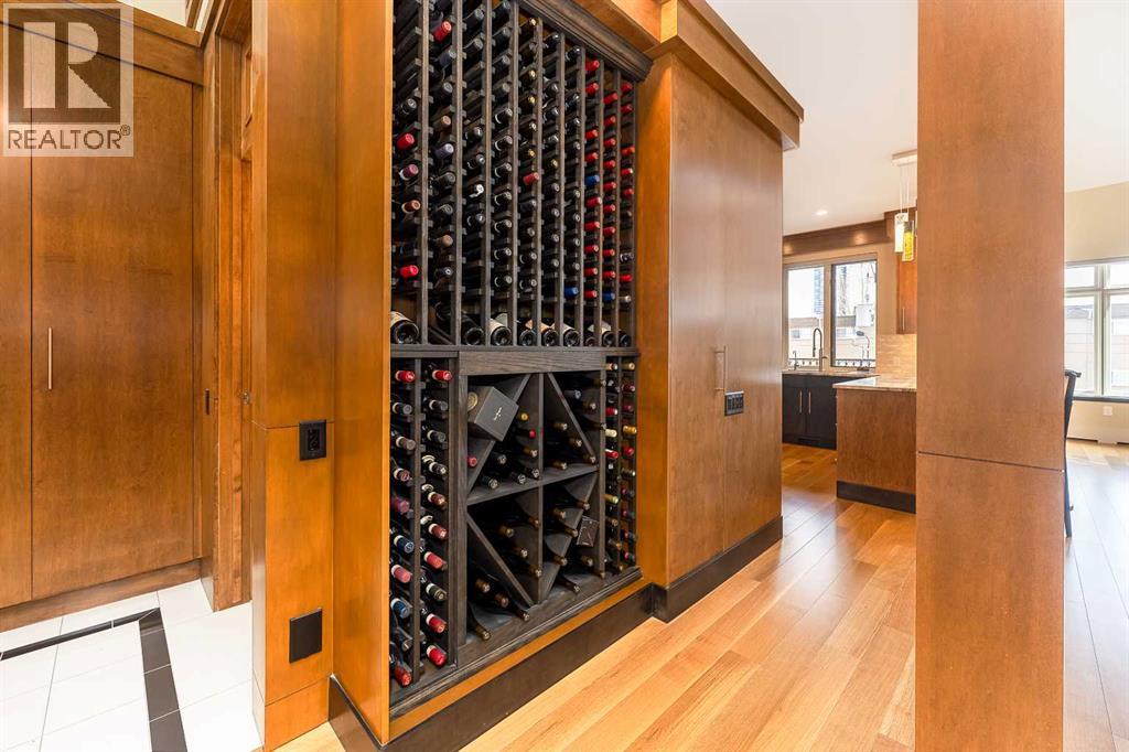 303, 1407 Kensington Close NW, Calgary, Alberta  T2N 3J9 - Photo 21 - A2291747