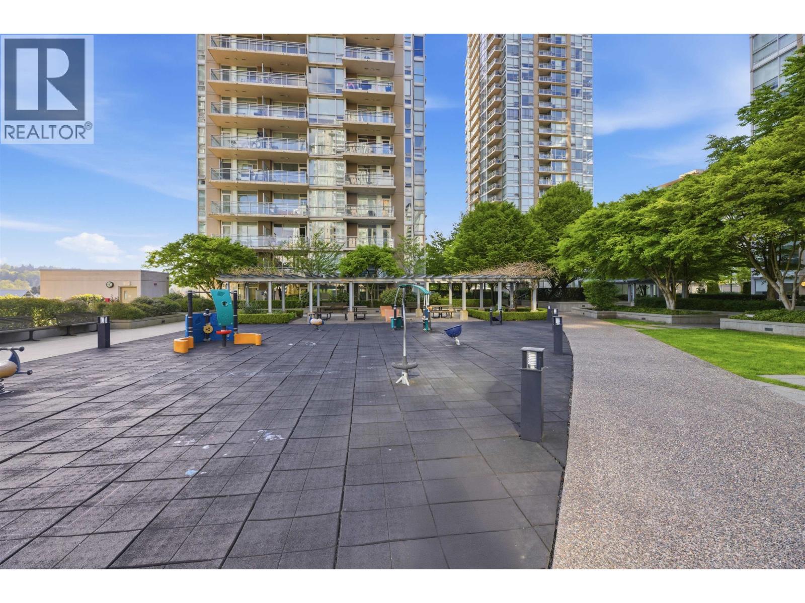 3301 2968 Glen Drive, Coquitlam, British Columbia  V3B 0C4 - Photo 38 - R3116989