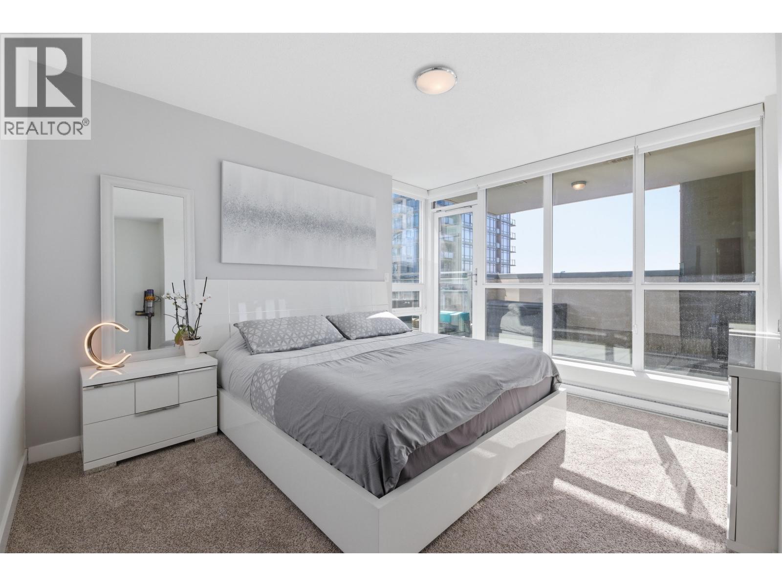 3301 2968 Glen Drive, Coquitlam, British Columbia  V3B 0C4 - Photo 15 - R3116989