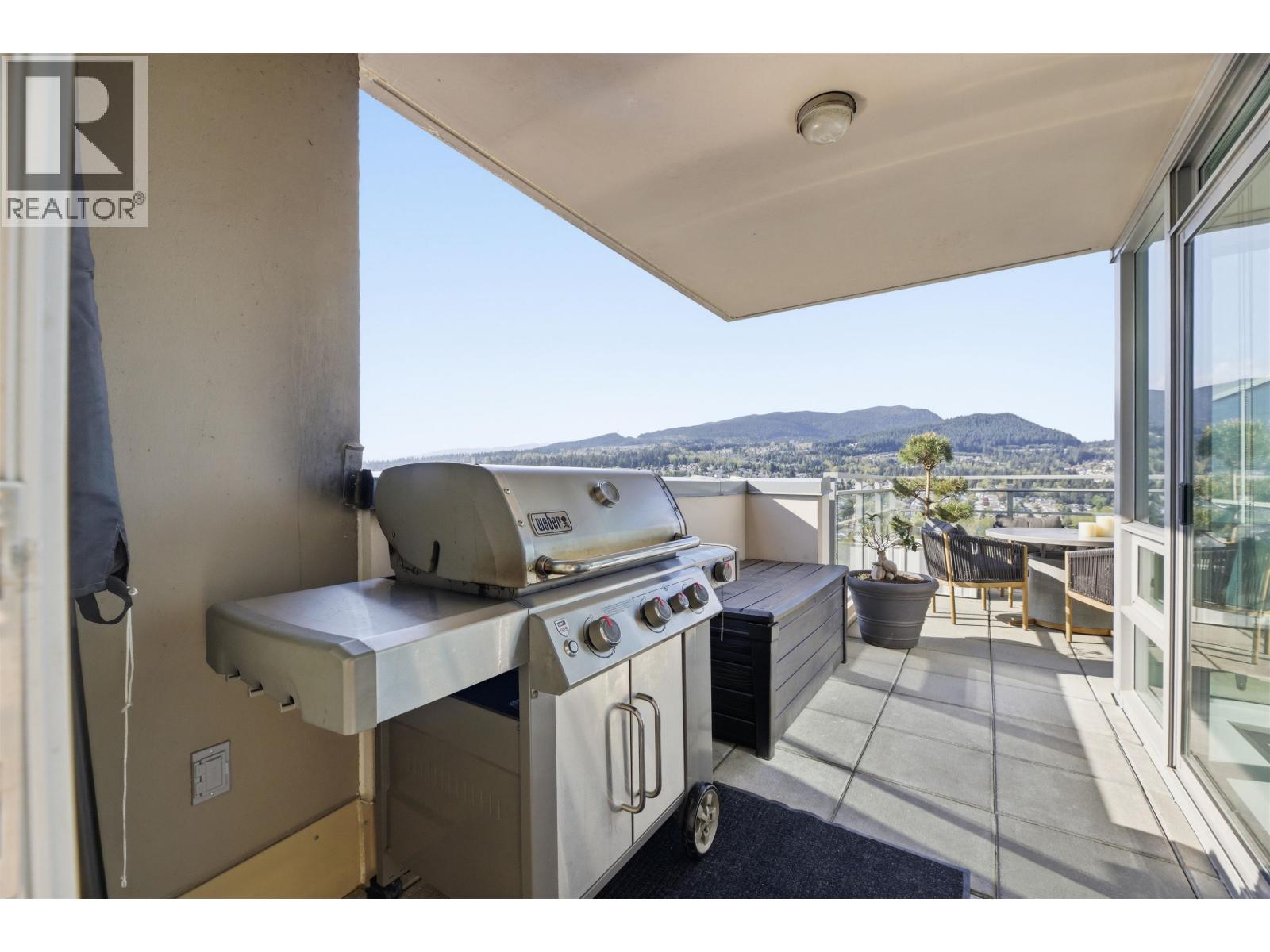 3301 2968 Glen Drive, Coquitlam, British Columbia  V3B 0C4 - Photo 21 - R3116989