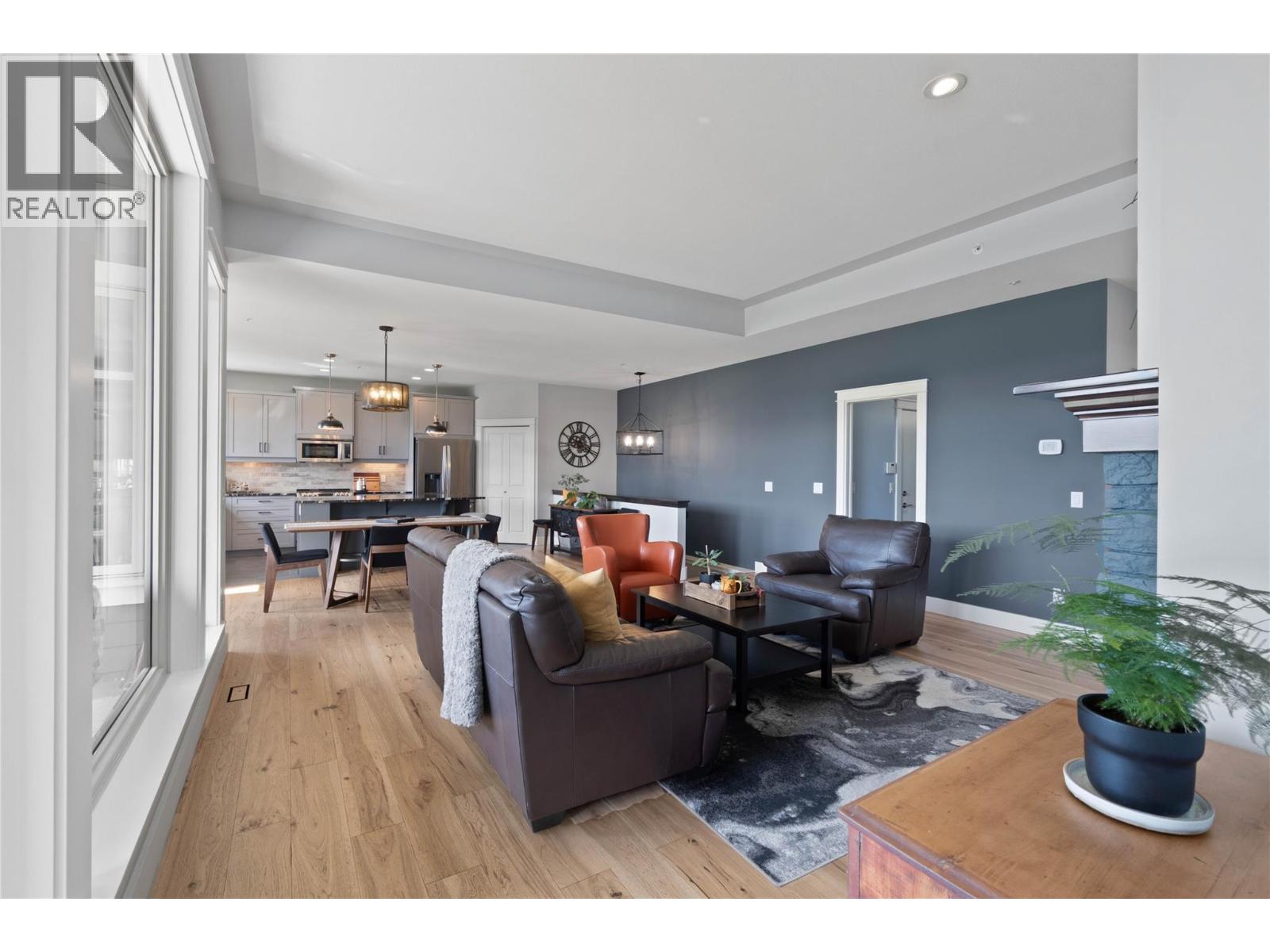 4120 Leatherback Road, Vernon, British Columbia  V1T 9W4 - Photo 17 - 10384933