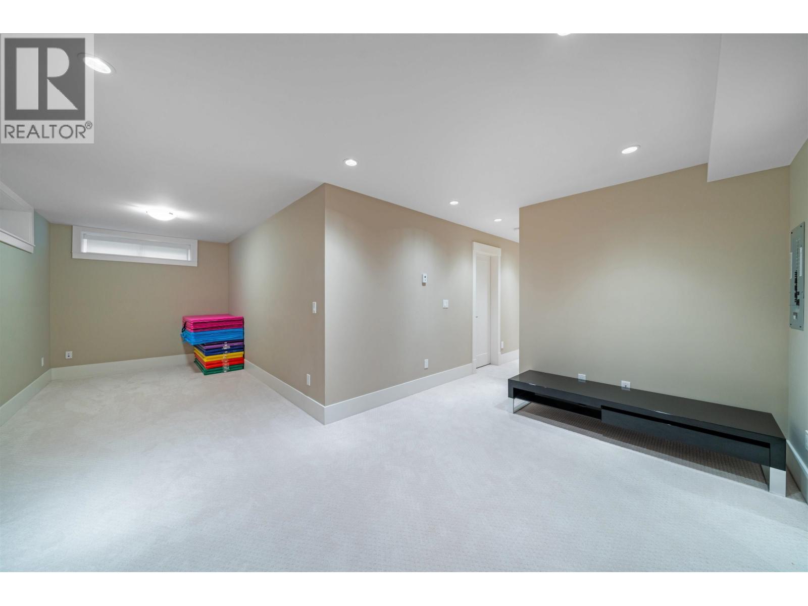 7698 Wheater Court, Burnaby, British Columbia  V5E 4P3 - Photo 30 - R3117494