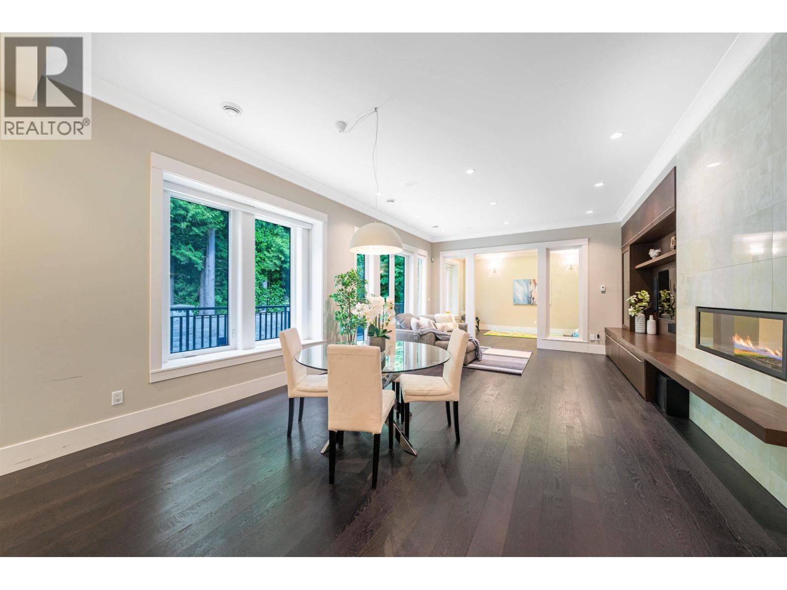 7698 Wheater Court, Burnaby, British Columbia  V5E 4P3 - Photo 10 - R3117494