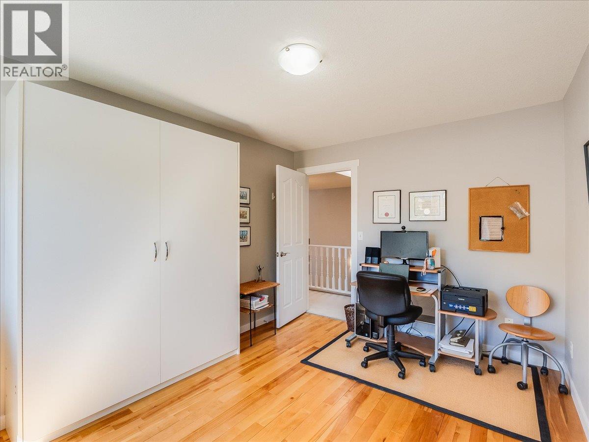 3312 Southridge Drive, Castlegar, British Columbia  V1N 4G1 - Photo 75 - 10385224