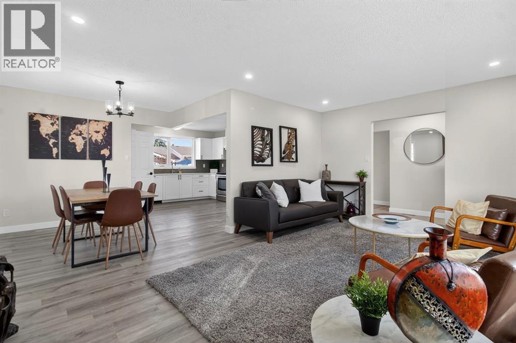 203 Lynnover Place SE, Calgary, Alberta  T2C 1L5 - Photo 5 - A2303329
