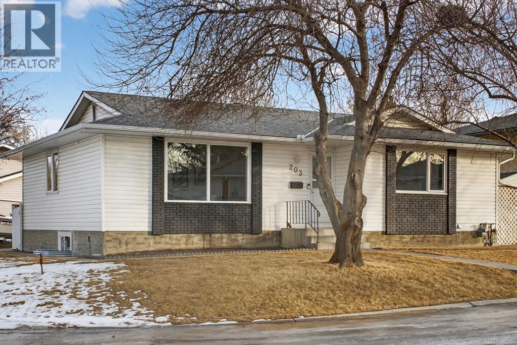 203 Lynnover Place SE, Calgary, Alberta  T2C 1L5 - Photo 49 - A2303329