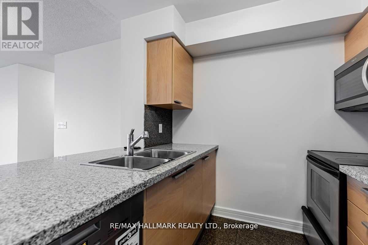 1102 - 16 Harrison Garden Boulevard, Toronto, Ontario  M2N 7J6 - Photo 6 - C13060206