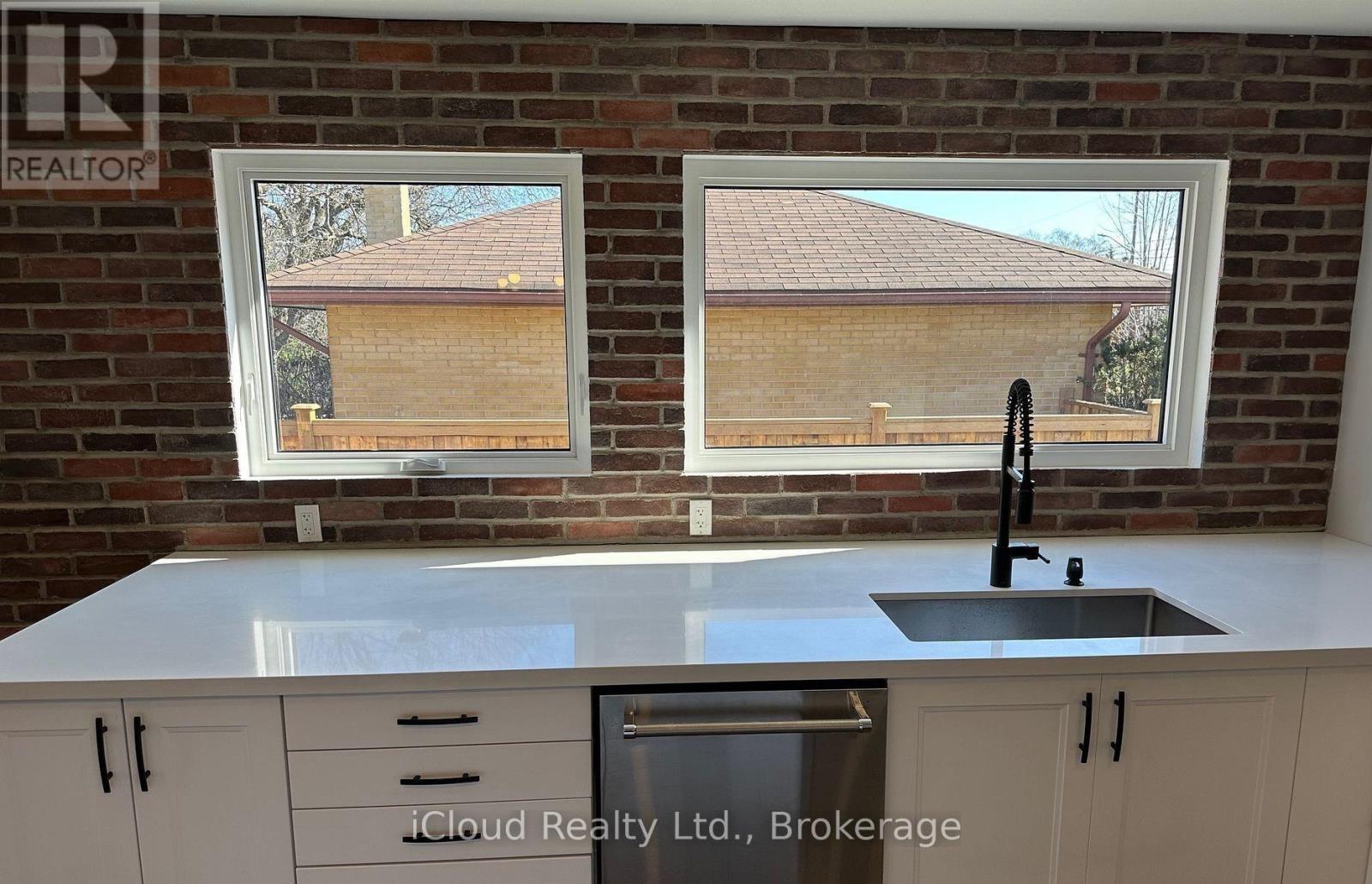 Main - 747 Glenforest Street W, Oshawa, Ontario  L1J 5E9 - Photo 6 - E13060212