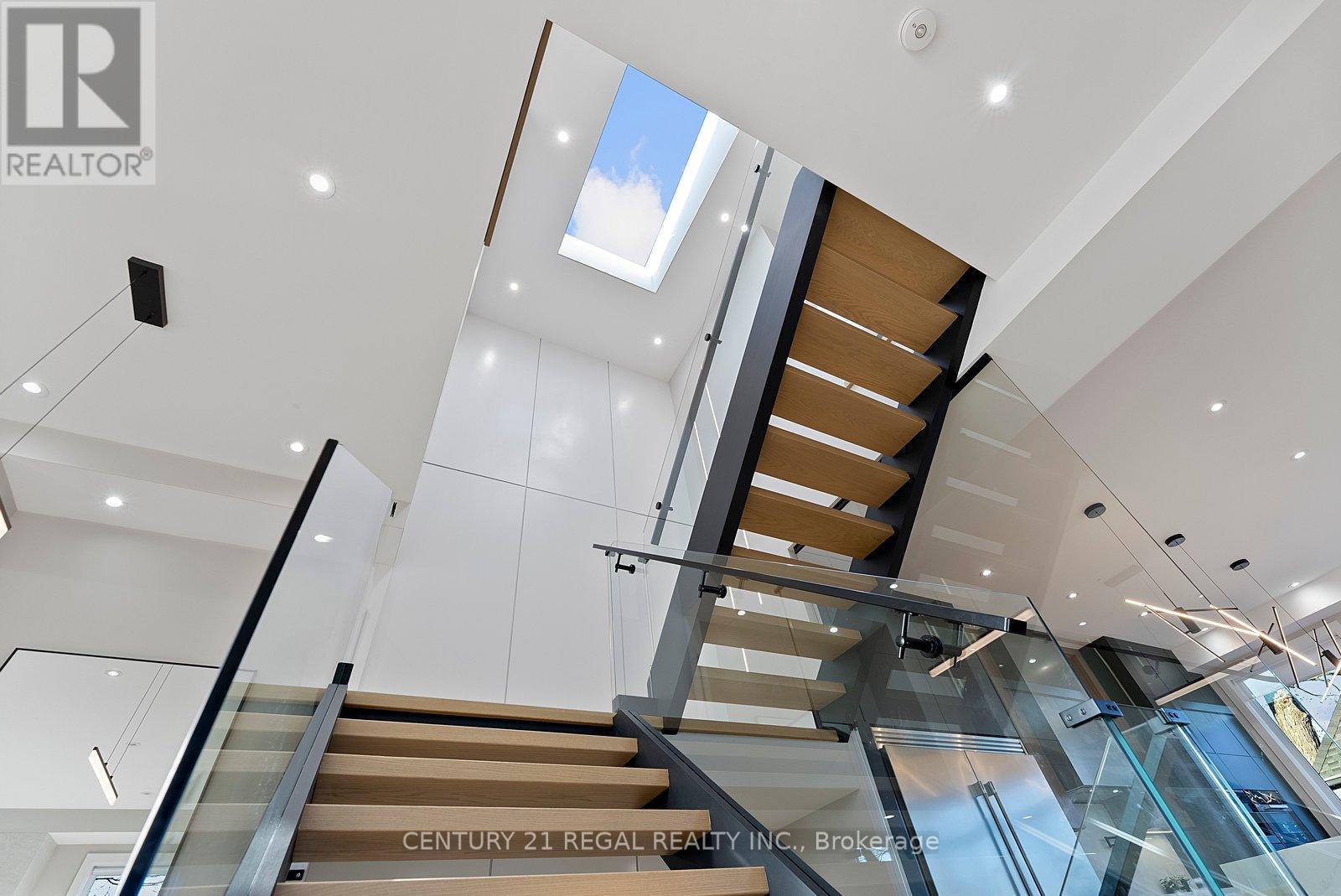 171 Durant Avenue, Toronto (East York), Ontario  M4J 4W5 - Photo 16 - E13060252