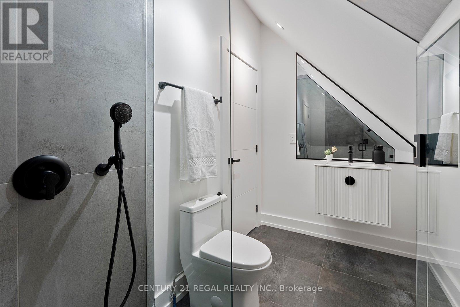 171 Durant Avenue, Toronto (East York), Ontario  M4J 4W5 - Photo 48 - E13060252