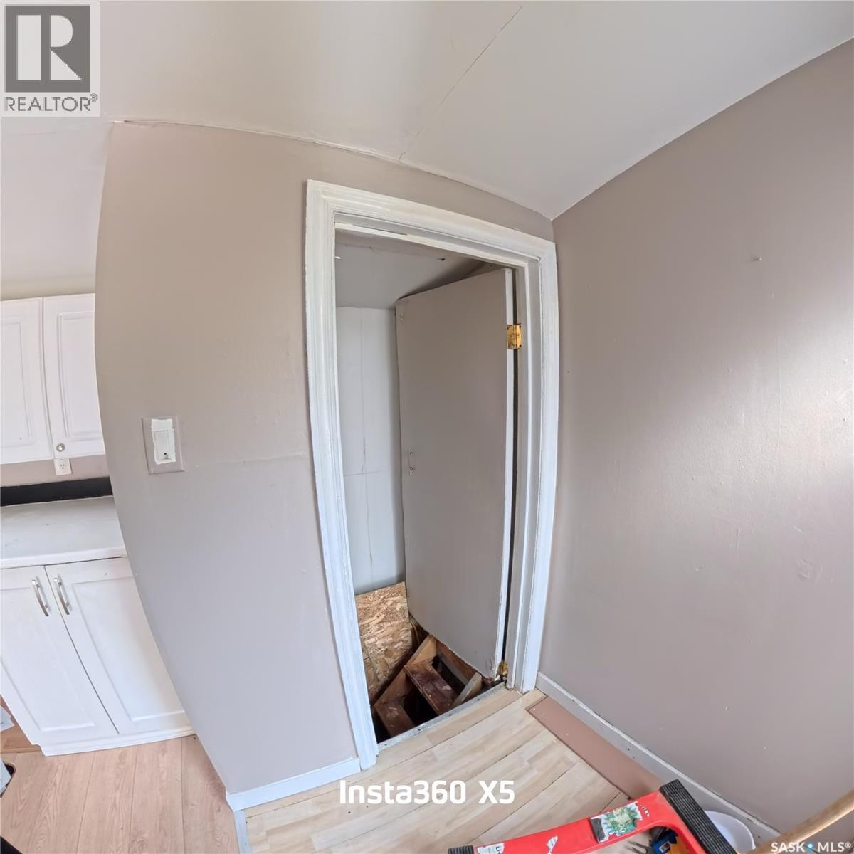 4416 2nd Avenue N, Regina, Saskatchewan  S4R 0Y4 - Photo 13 - SK034211