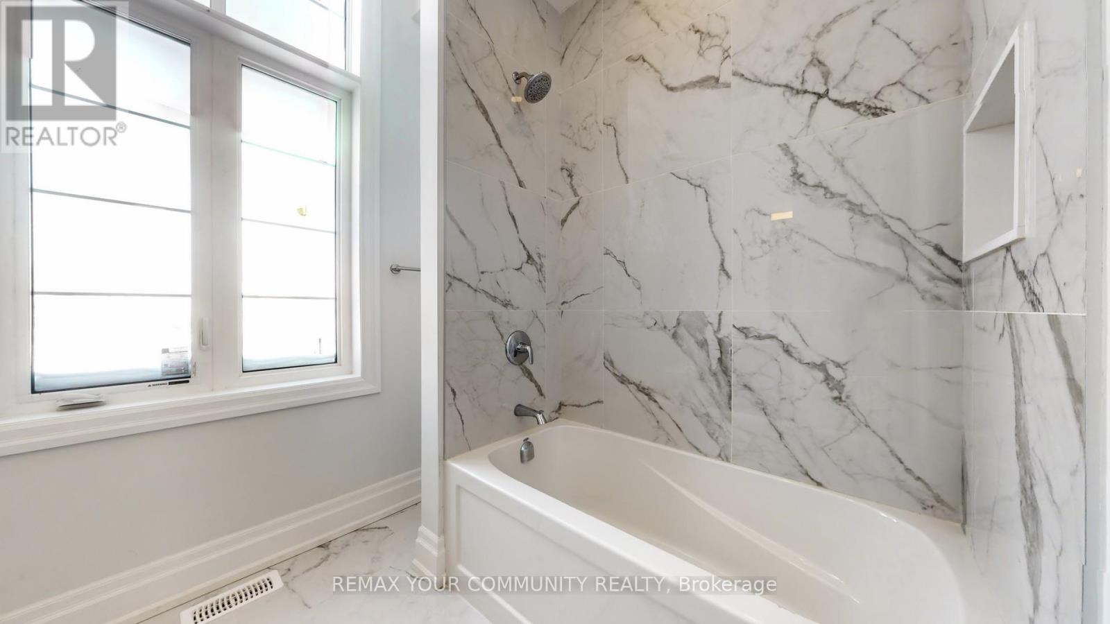 353 Somme Street, Woodstock, Ontario  N4T 0K3 - Photo 22 - X12990914