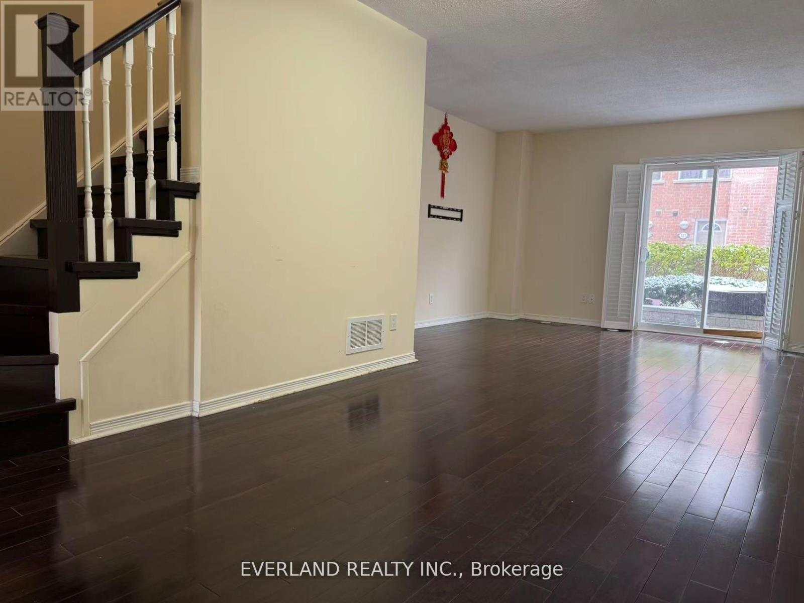 30 Faithful Way, Markham (Milliken Mills East), Ontario  L3R 1A1 - Photo 2 - N13060274