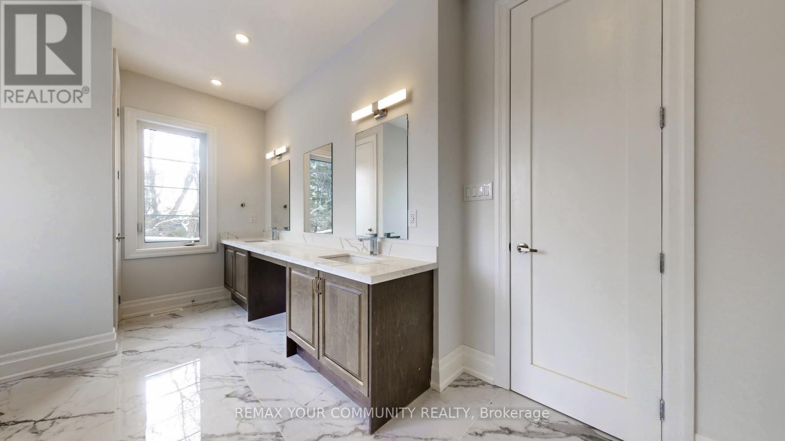 353 Somme Street, Woodstock, Ontario  N4T 0K3 - Photo 31 - X12990914