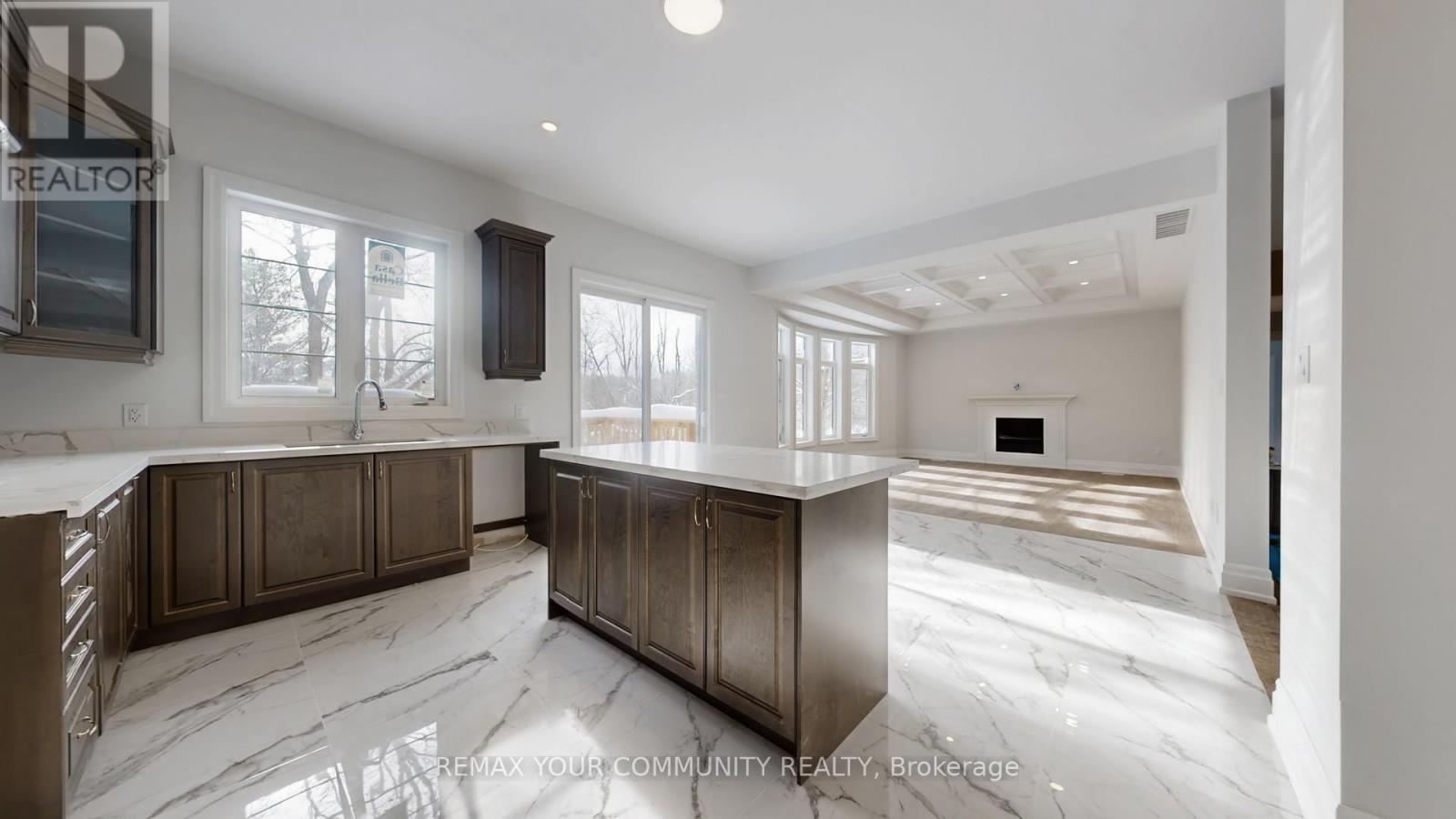 353 Somme Street, Woodstock, Ontario  N4T 0K3 - Photo 5 - X12990914