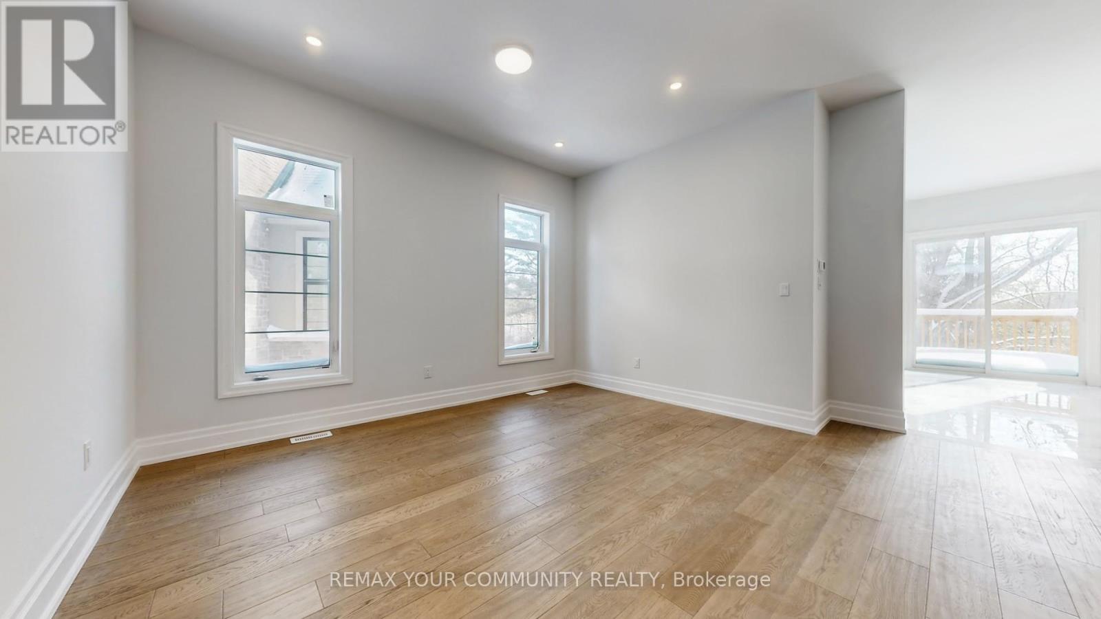 353 Somme Street, Woodstock, Ontario  N4T 0K3 - Photo 10 - X12990914